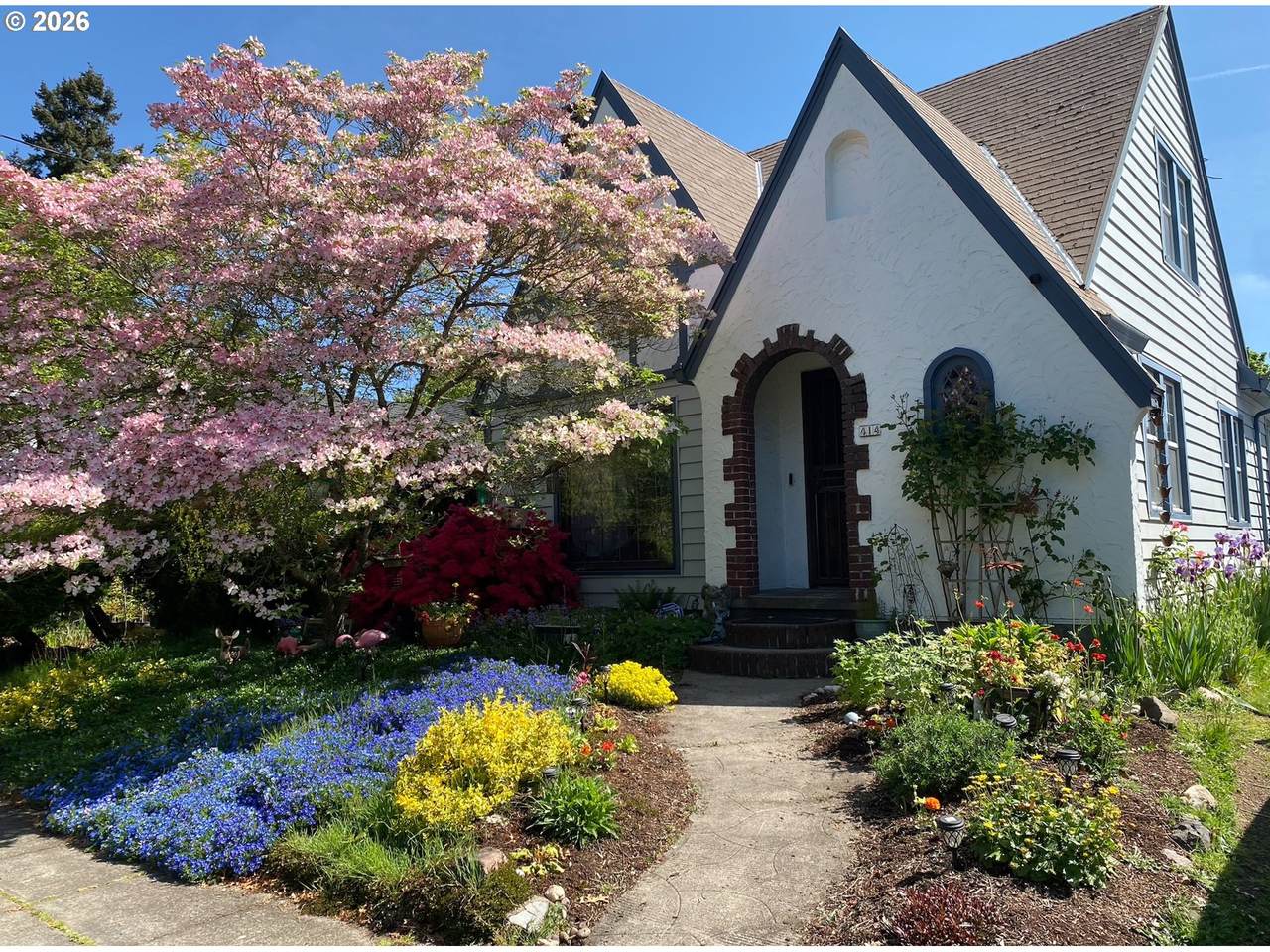 414 68TH Ave - Photo 1