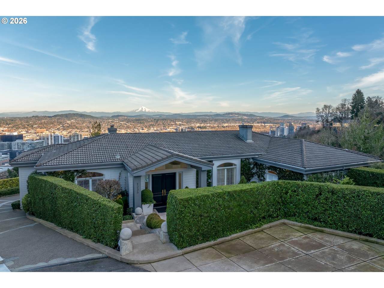 1235 Myrtle Ct - Photo 1