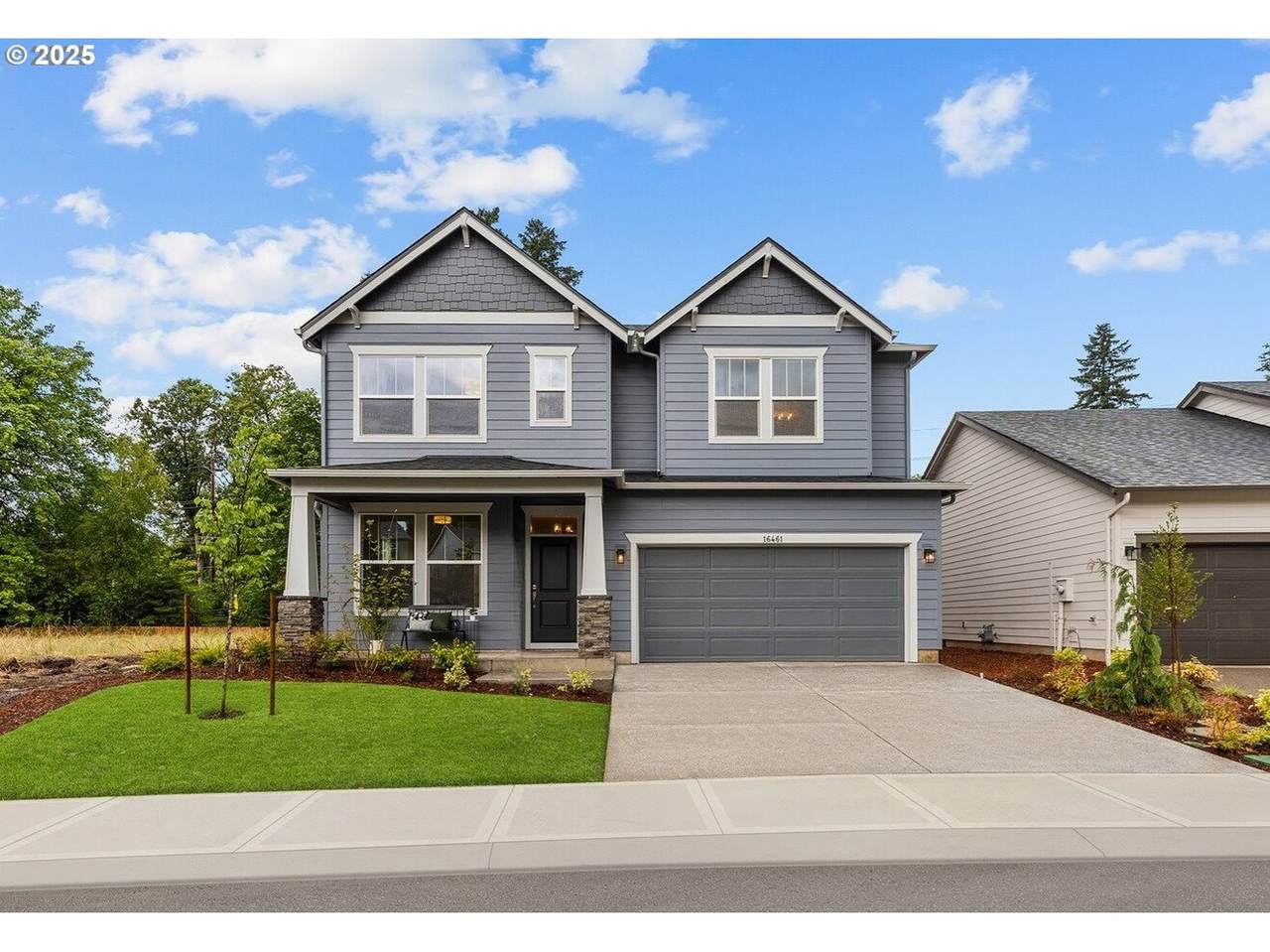 16461 Cambridge Ln - Photo 1