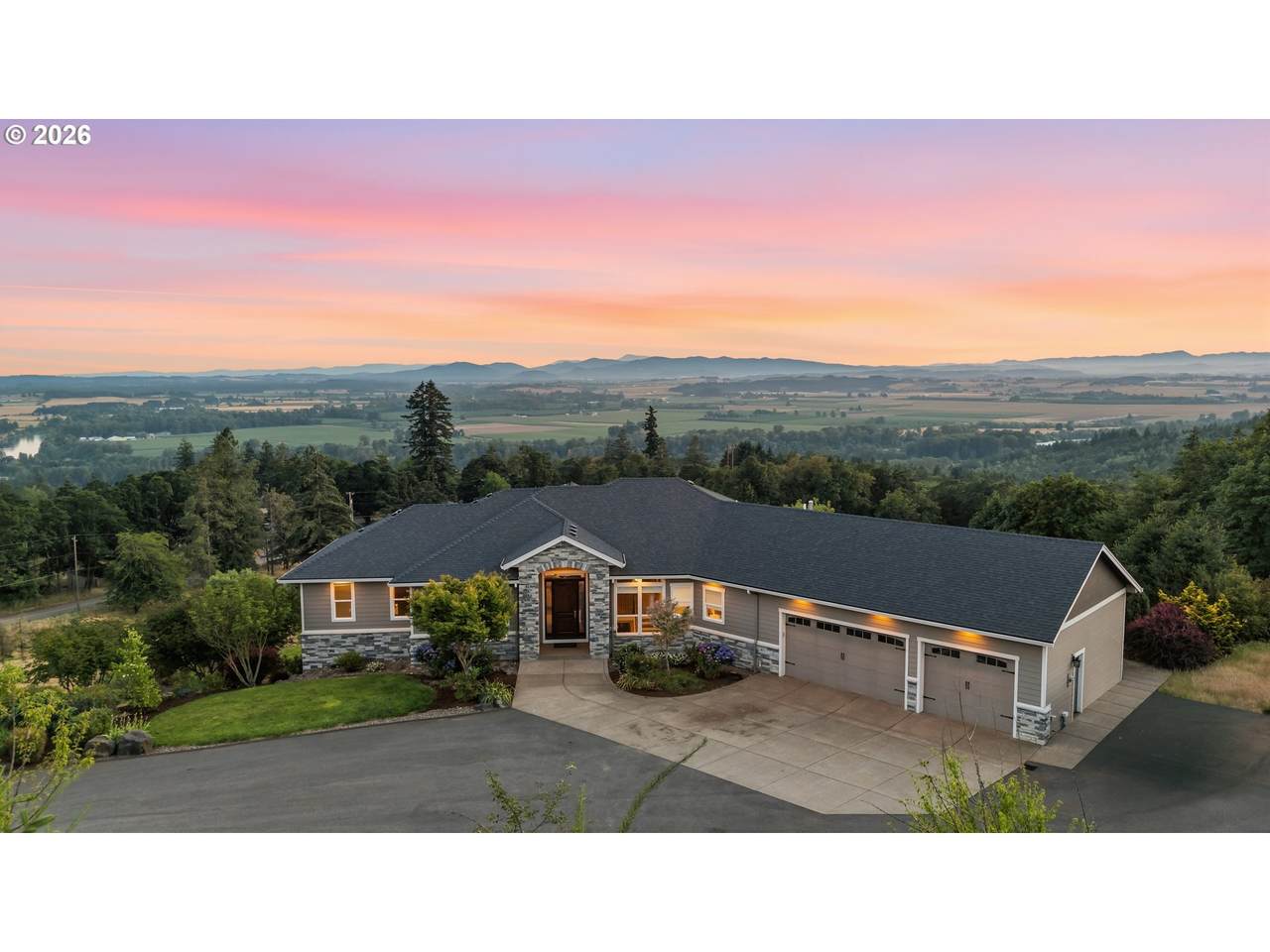 8683 Drury Ln - Photo 1