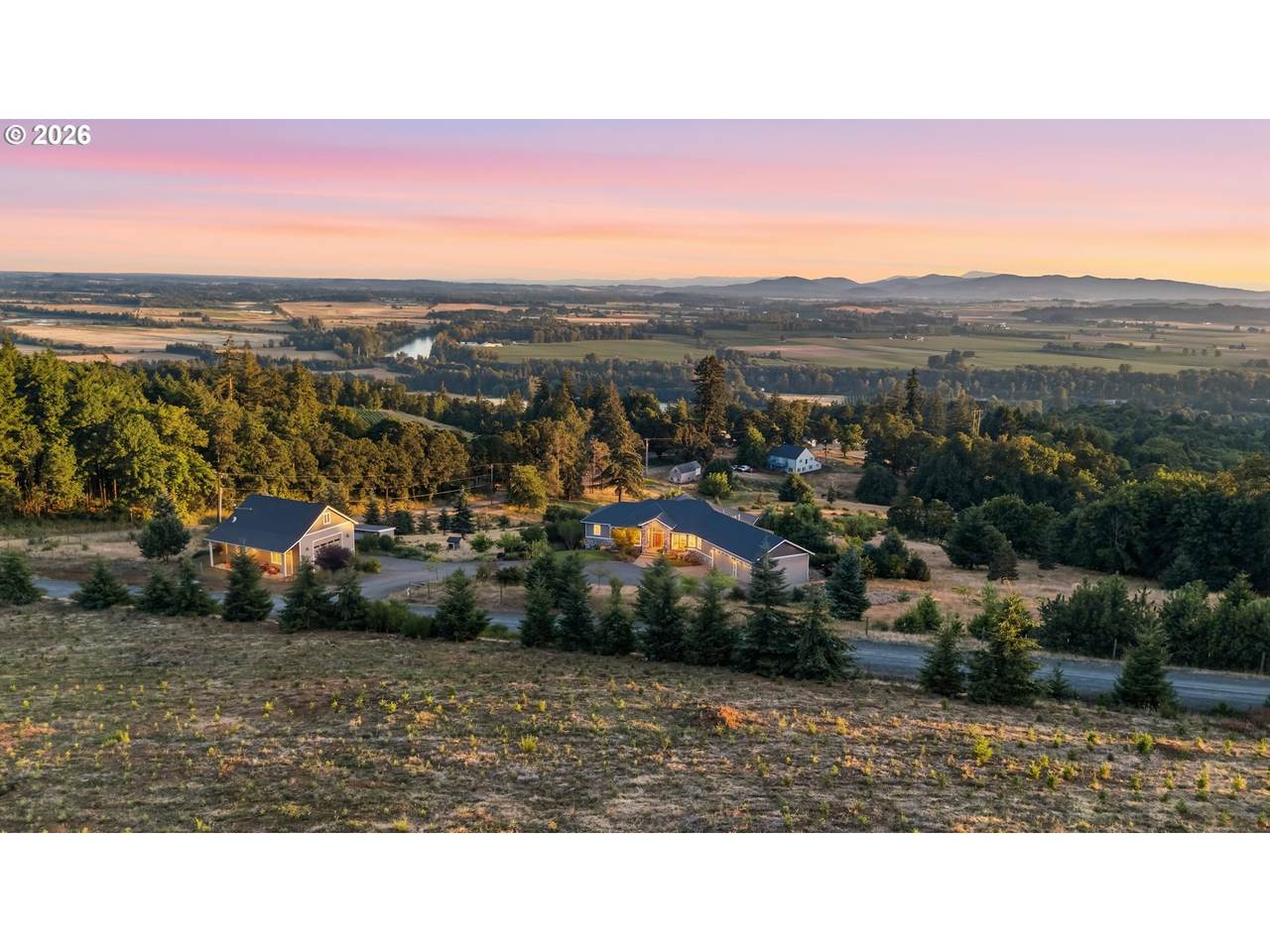 https://bt-photos.global.ssl.fastly.net/portland/1280_boomver_2_774960322-2.jpg