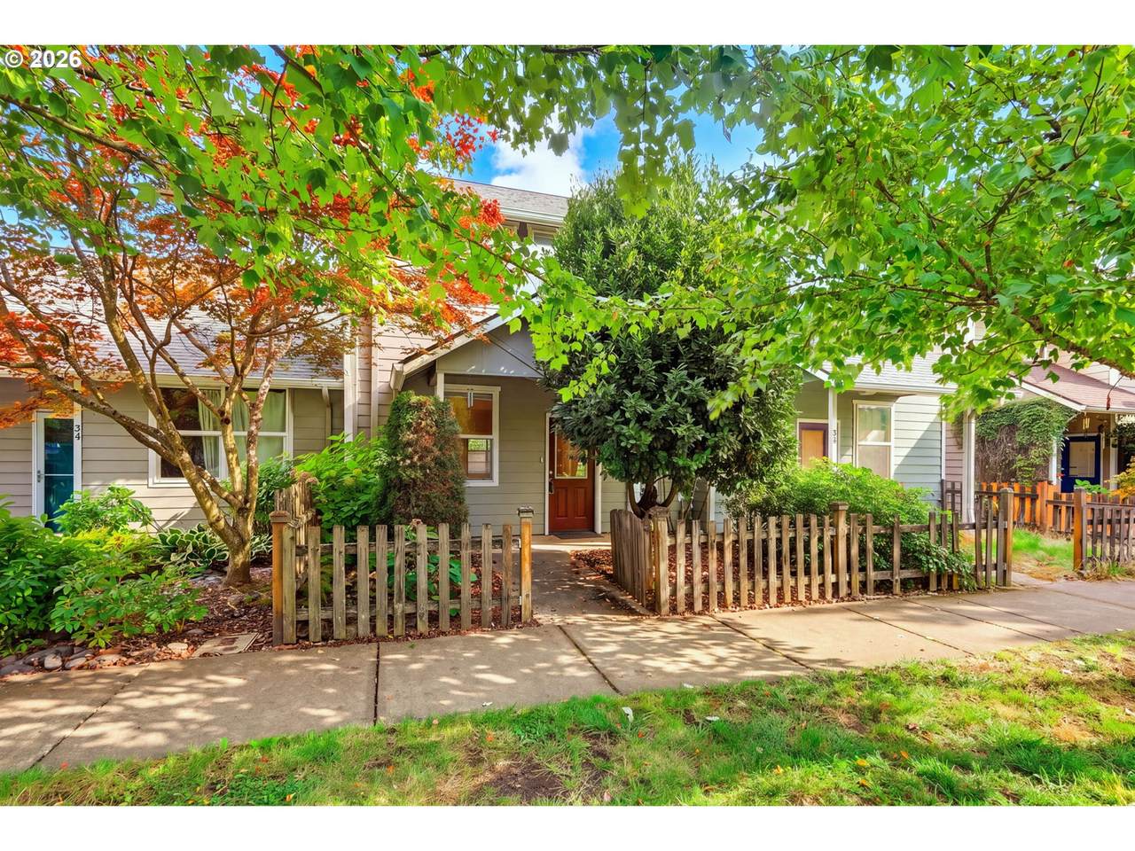28 Lawrence St - Photo 1
