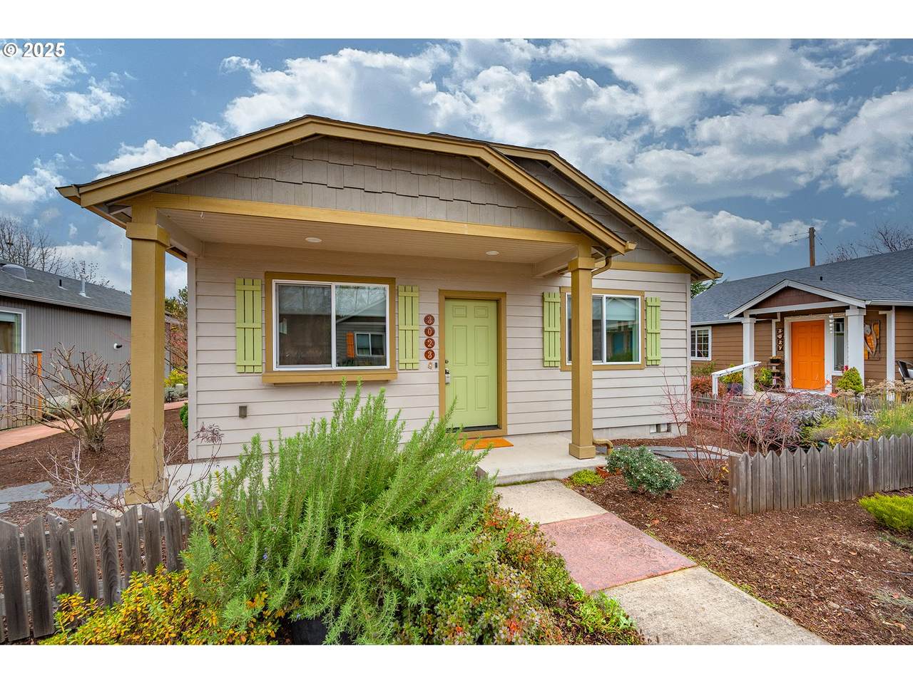 3023 Hummingbird Ln - Photo 1