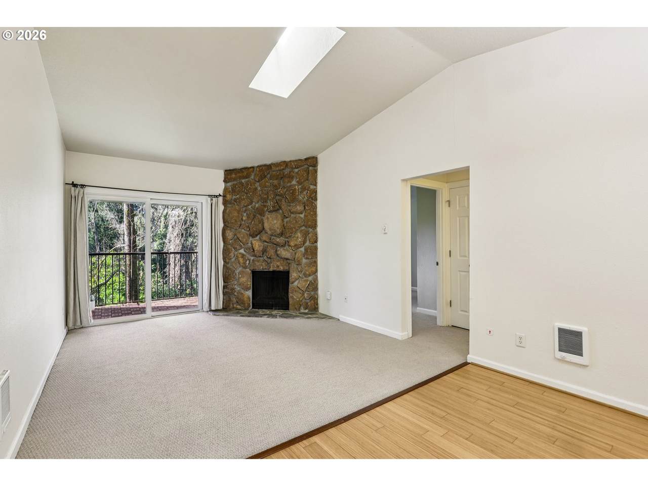 https://bt-photos.global.ssl.fastly.net/portland/1280_boomver_2_785363565-2.jpg