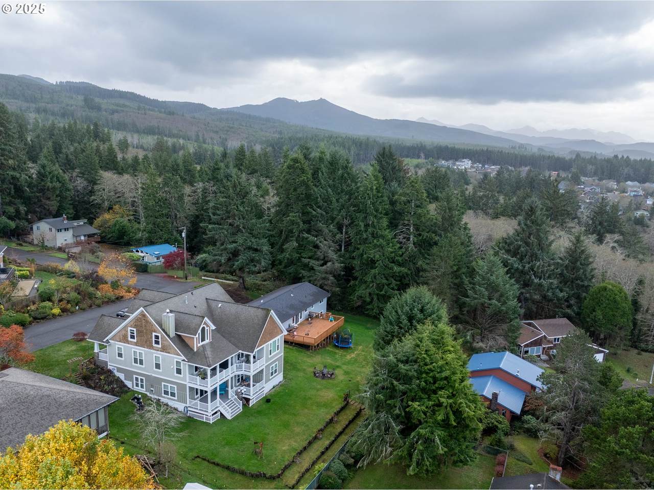 https://bt-photos.global.ssl.fastly.net/portland/1280_boomver_1_789717930-2.jpg