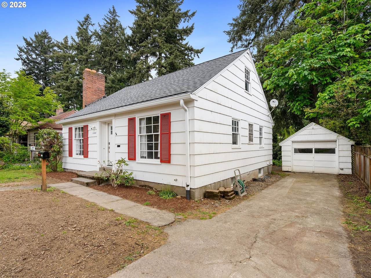 10059 Beech St - Photo 1