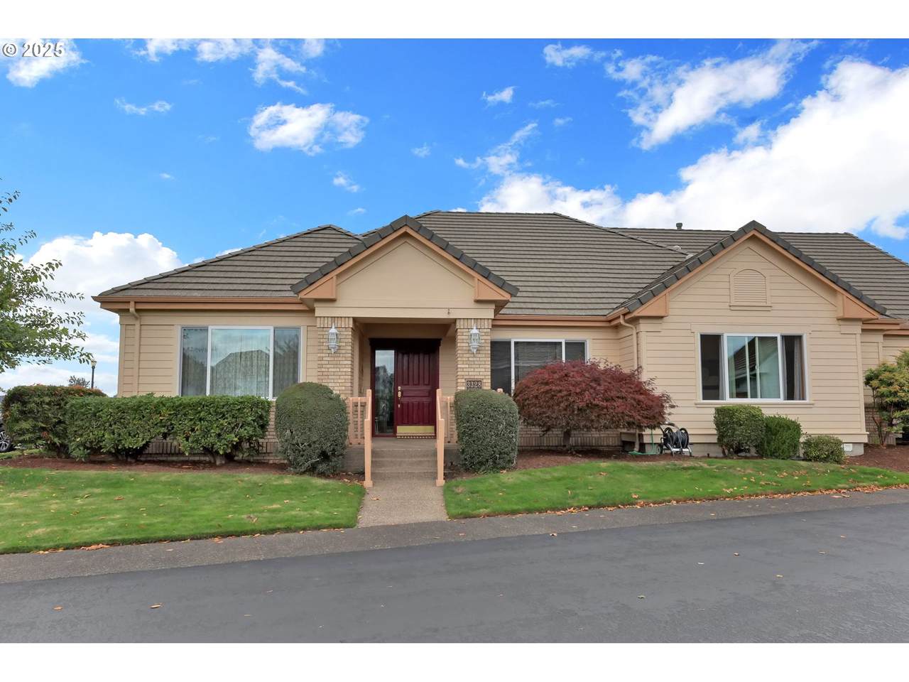 3328 Lakemont Dr - Photo 1