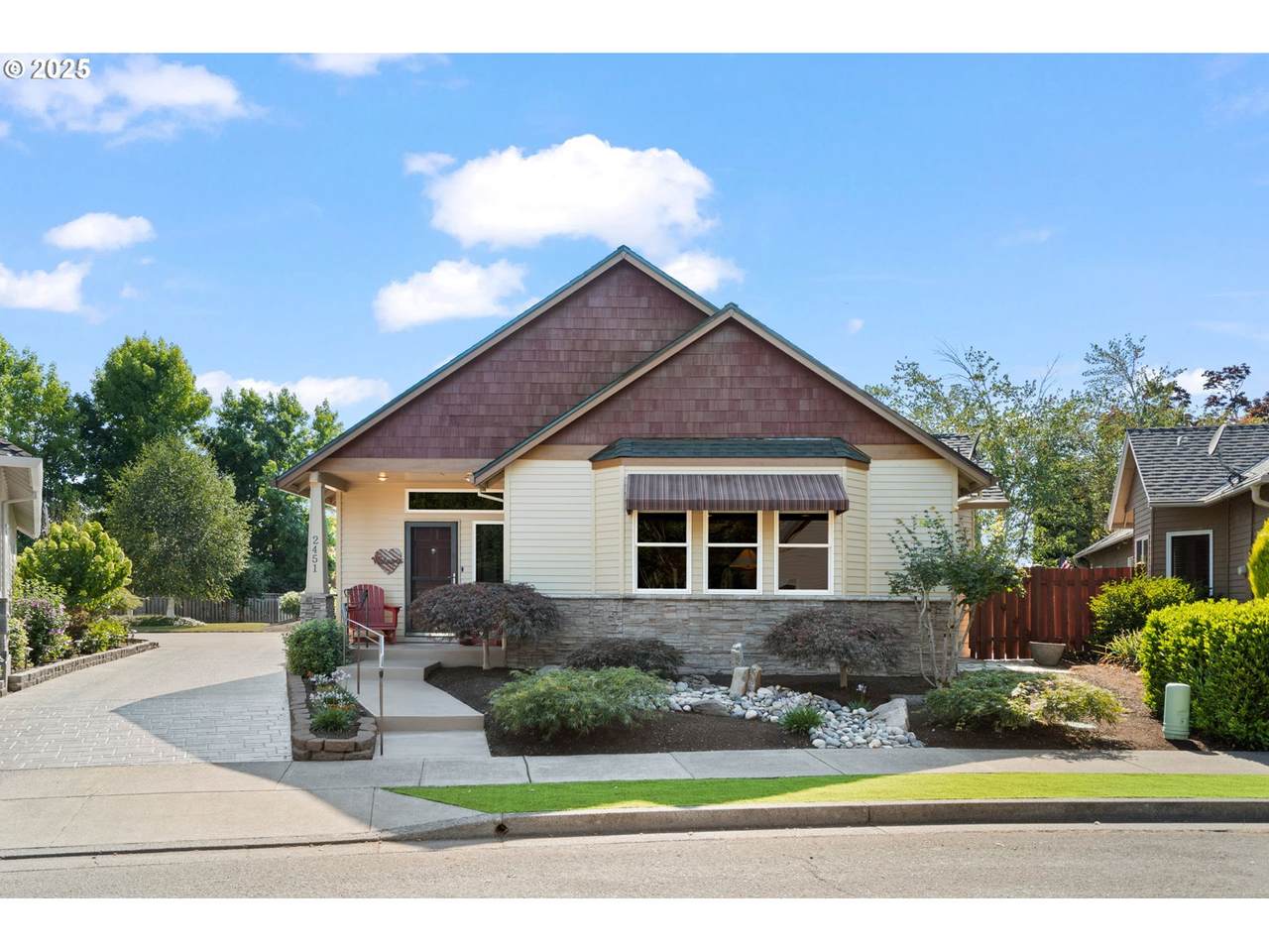 2451 Tracy Ln - Photo 1