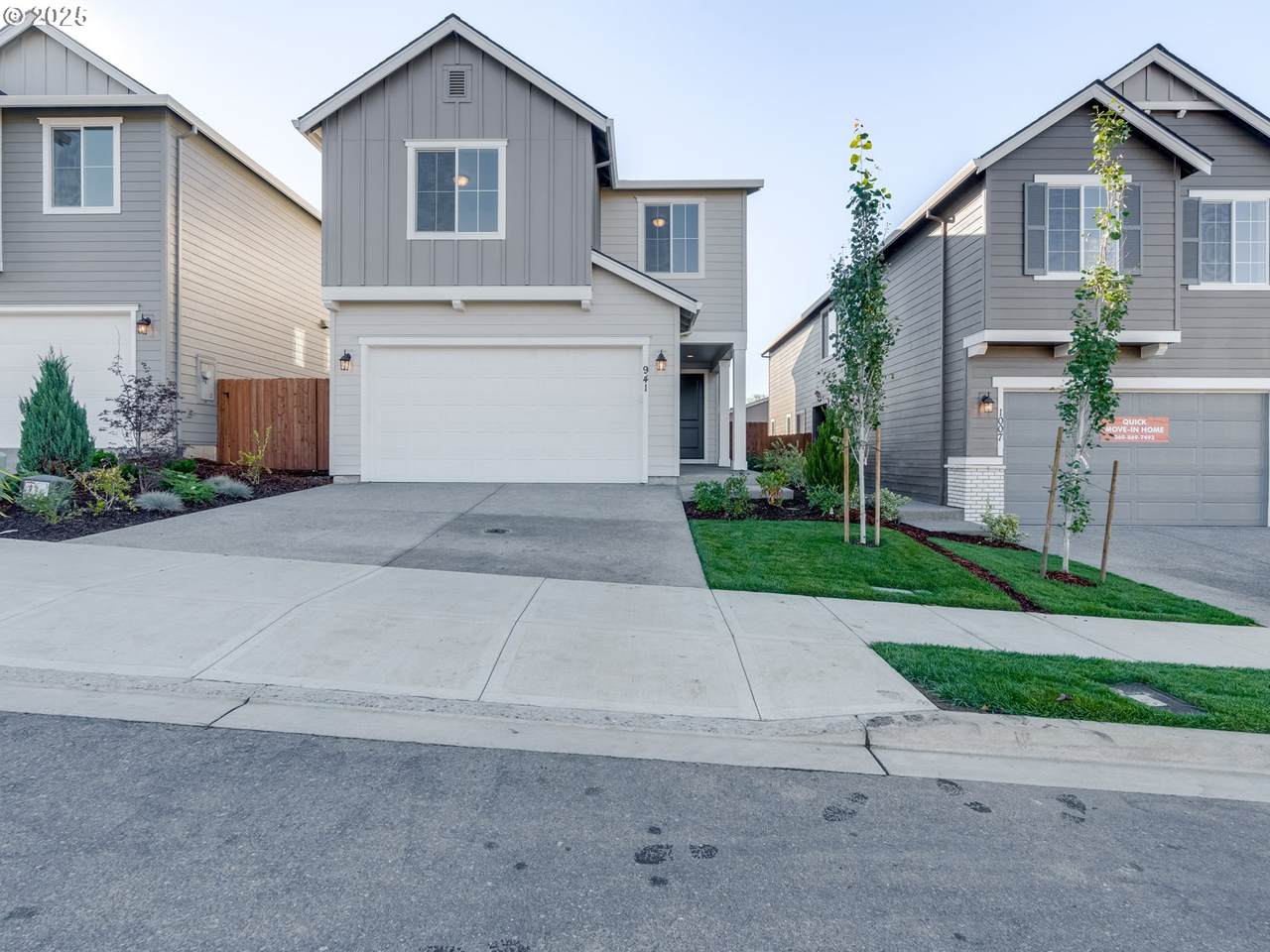 1011 178TH Way - Photo 1