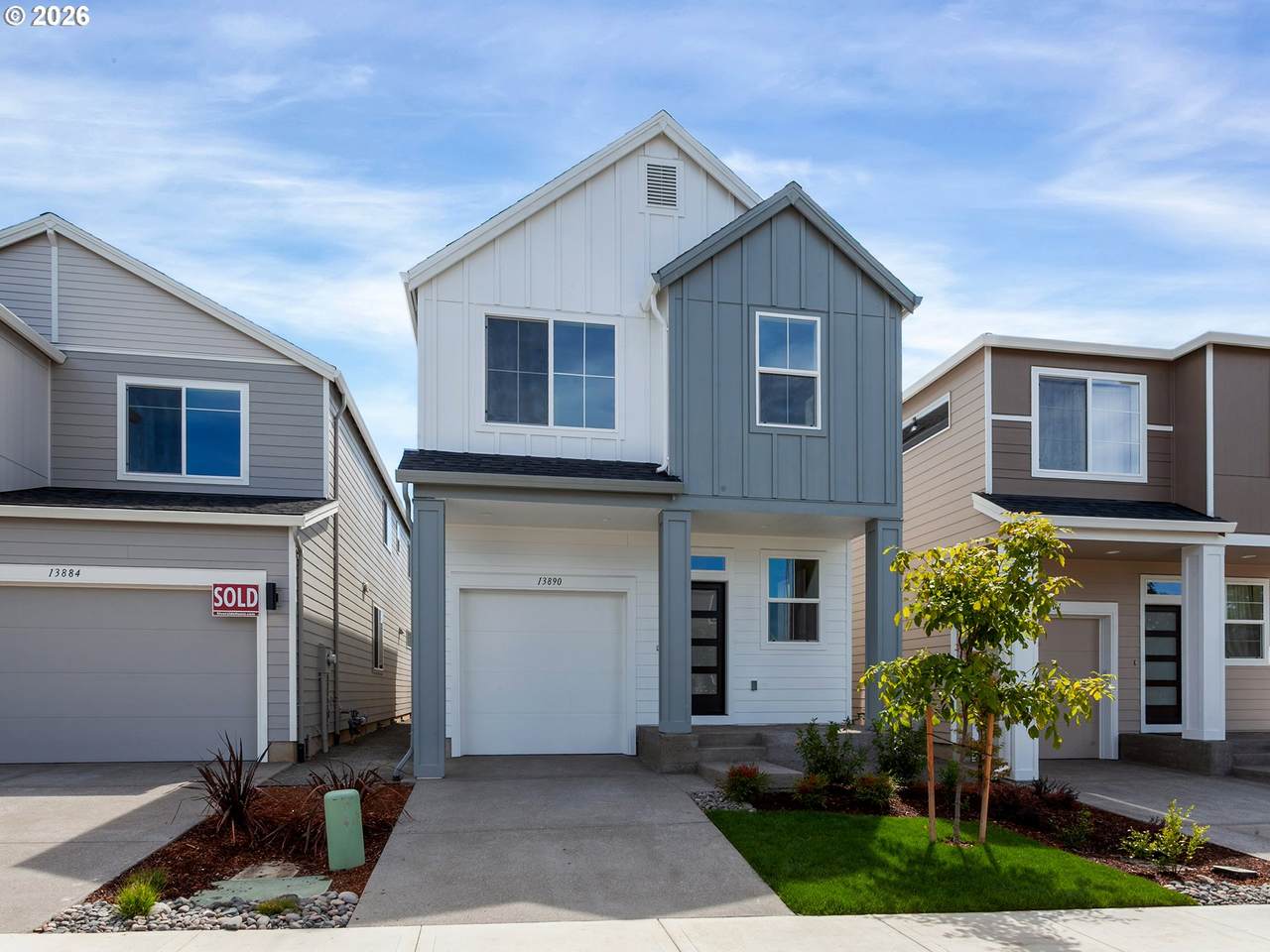 13890 175th Ave - Photo 1