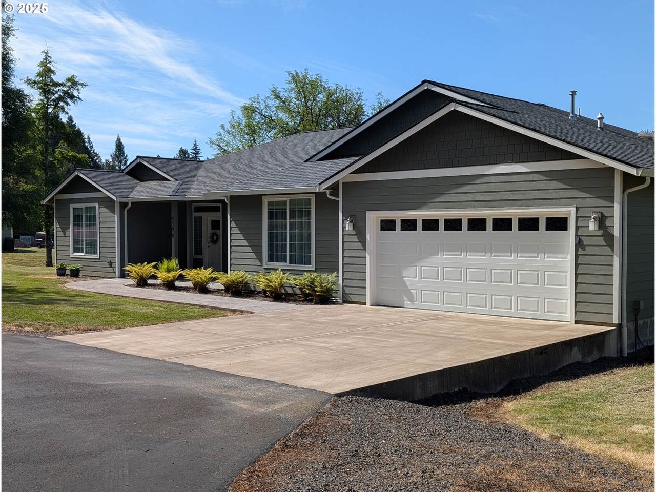 4396 Riverside Dr - Photo 1