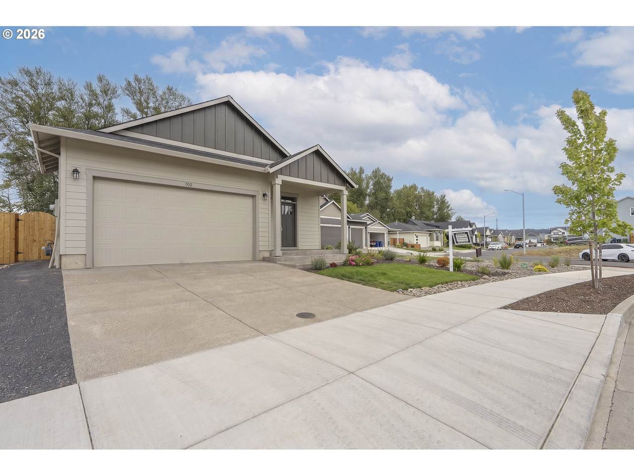 702 Tigerlily St - Photo 1