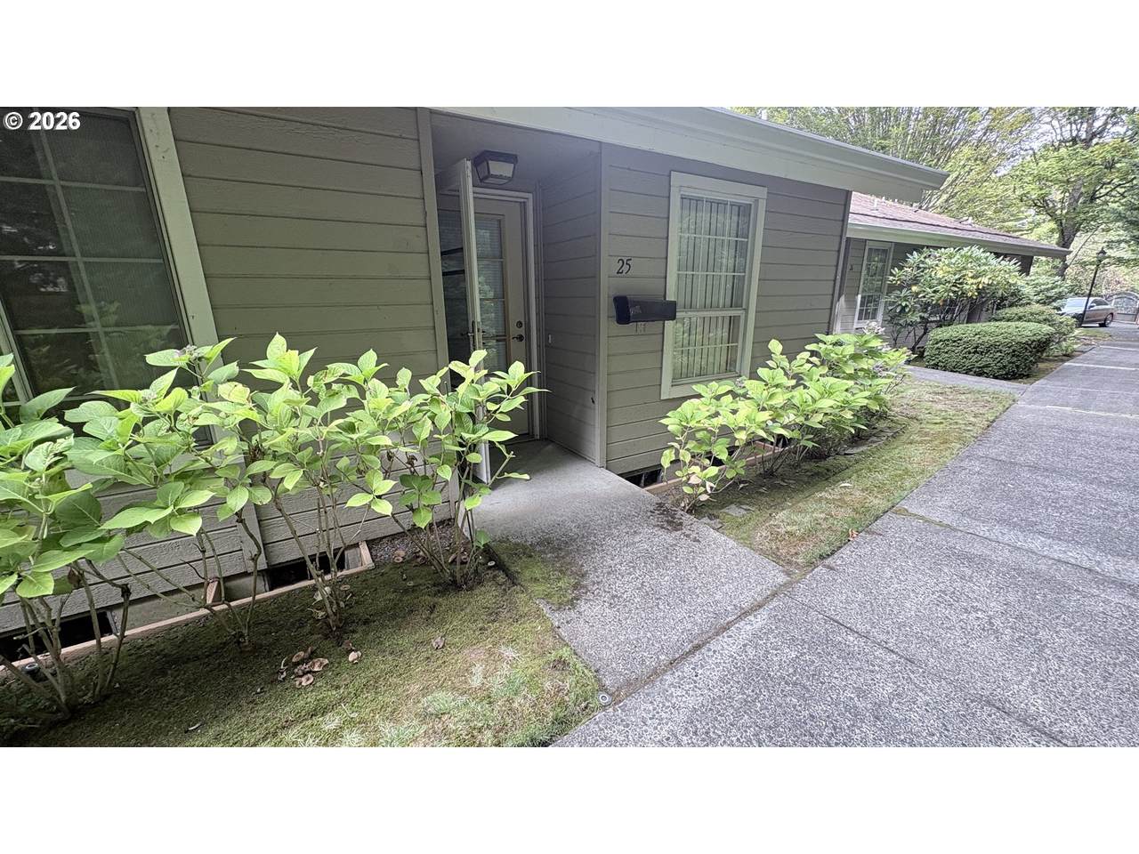 https://bt-photos.global.ssl.fastly.net/portland/1280_boomver_2_142098667-2.jpg
