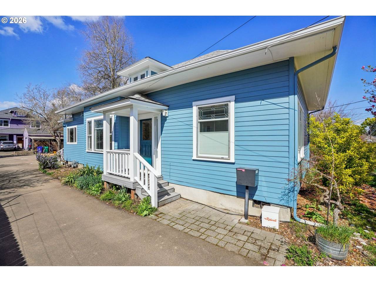 https://bt-photos.global.ssl.fastly.net/portland/1280_boomver_3_169362315-2.jpg