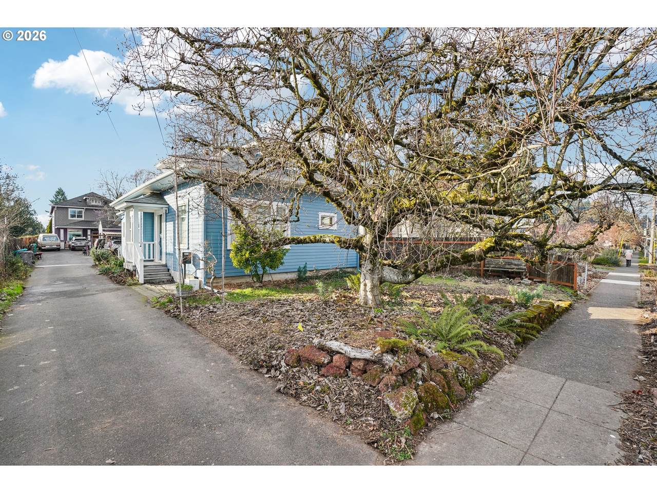 https://bt-photos.global.ssl.fastly.net/portland/1280_boomver_3_169362315-2.jpg