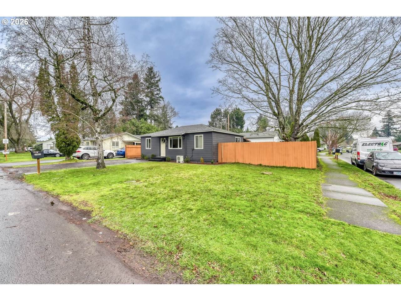 https://bt-photos.global.ssl.fastly.net/portland/1280_boomver_1_183414371-2.jpg