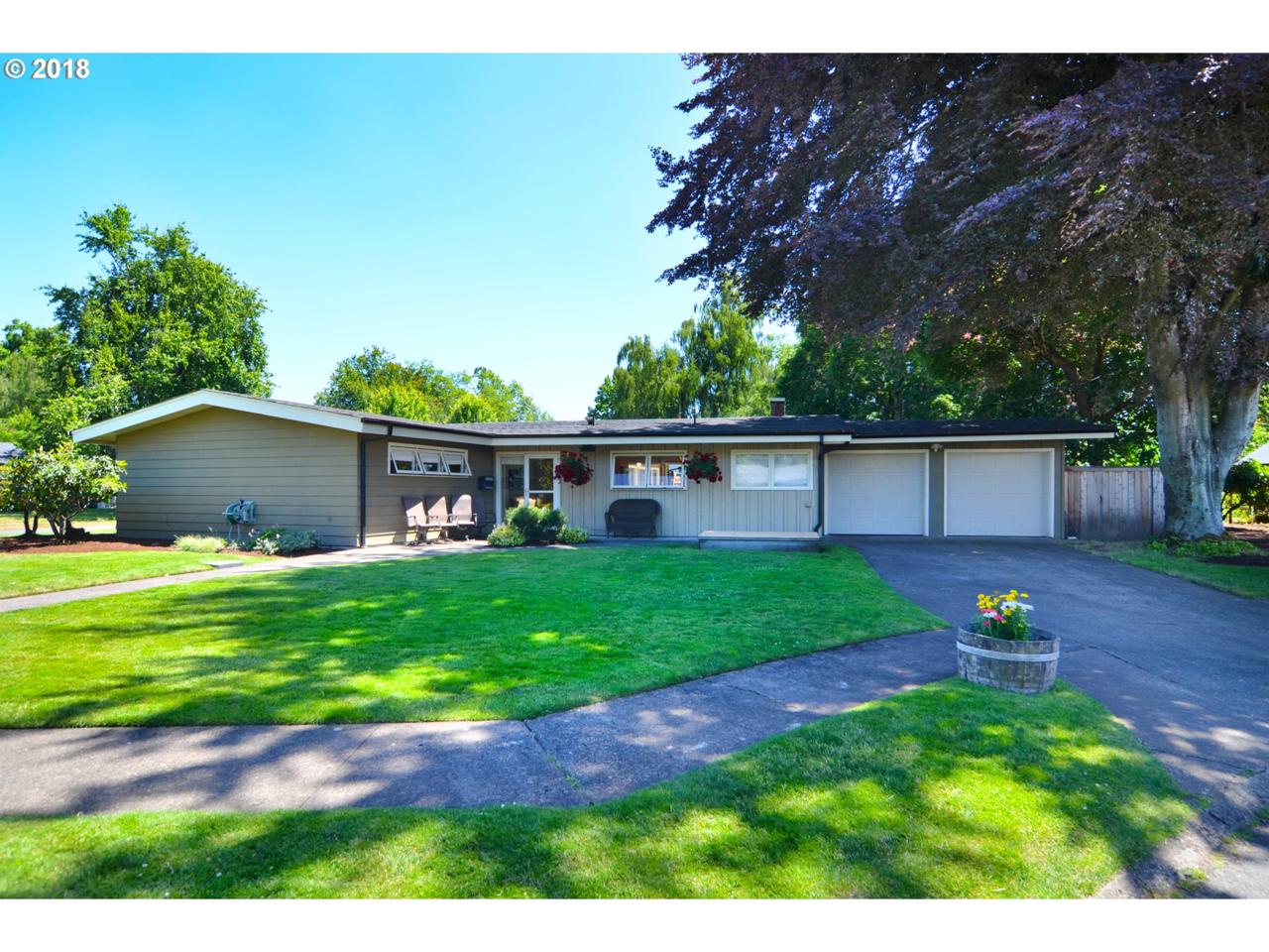 246 Regal Ct - Photo 1
