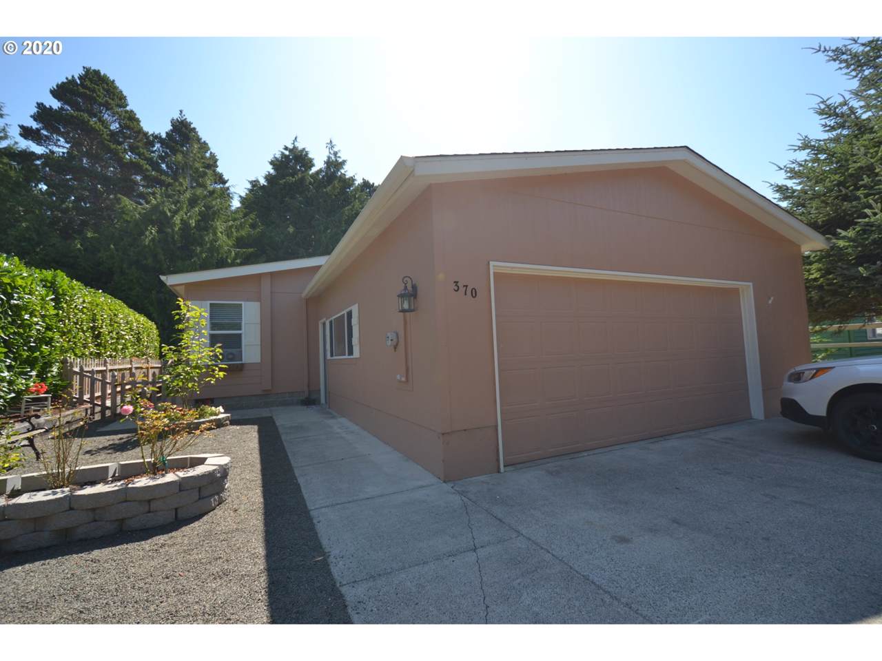 370 Seagrove Loop - Photo 1 370 Seagrove Loop - Photo 1