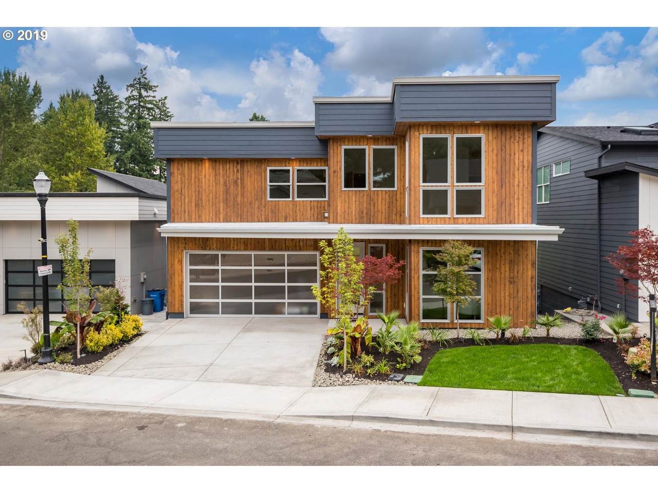 8509 39TH Ave - Photo 1