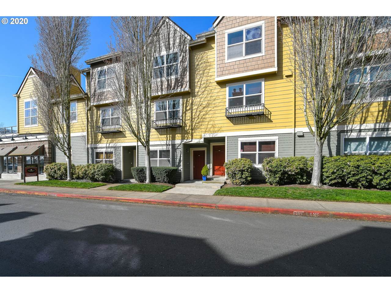 1734 Halyard Ln - Photo 1