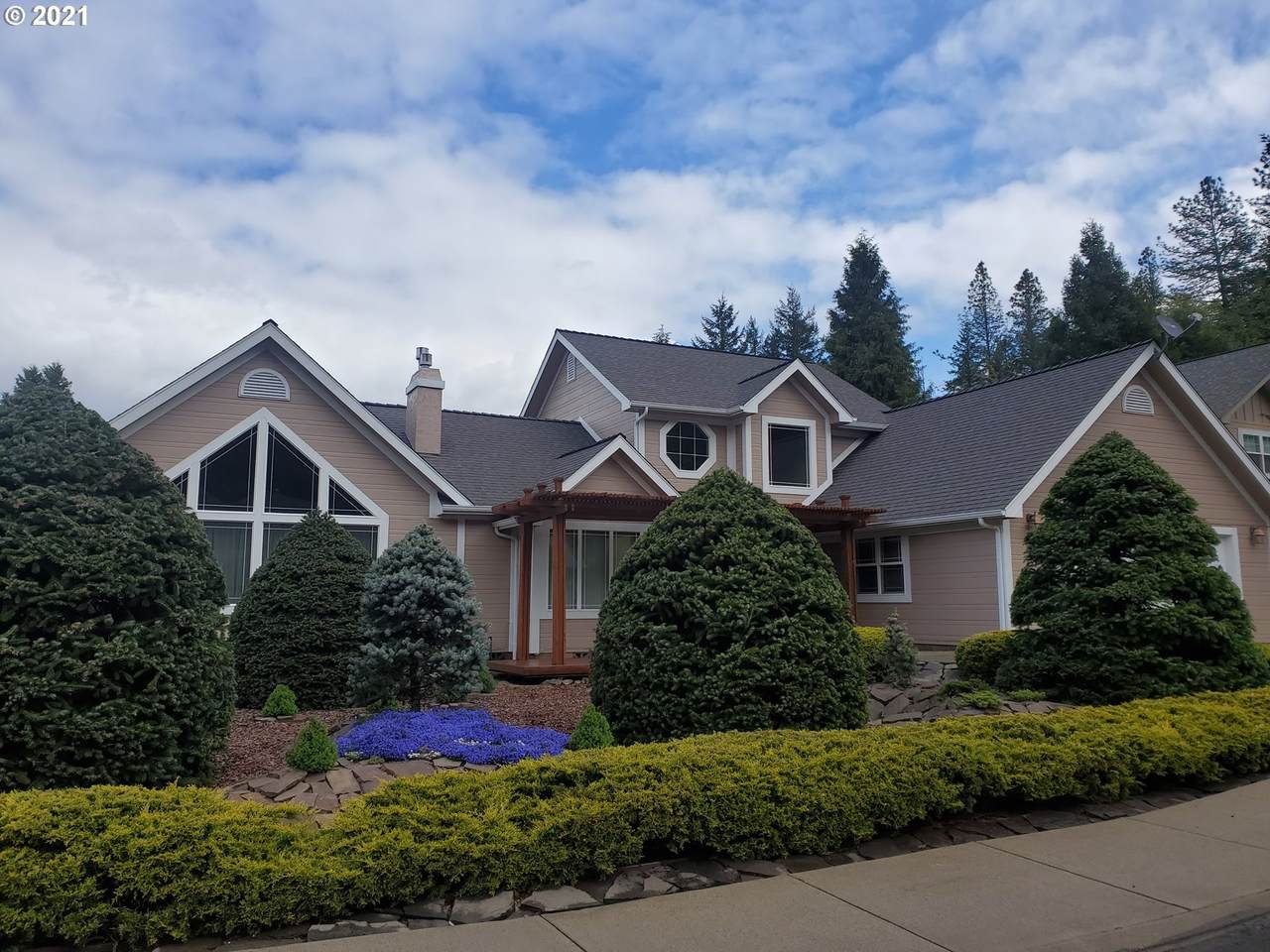 126 Deaton Ct - Photo 1
