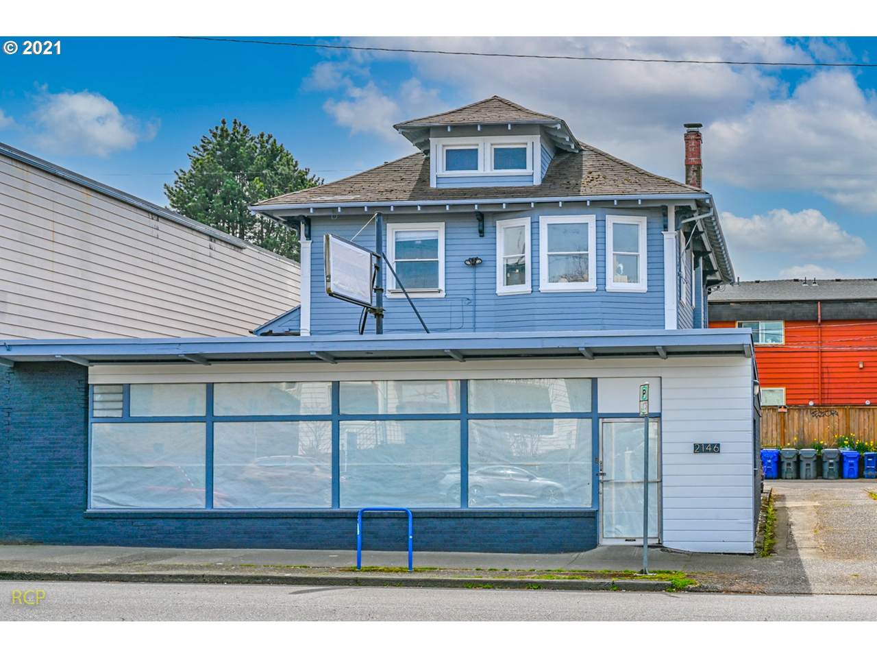 2144 Broadway St - Photo 1