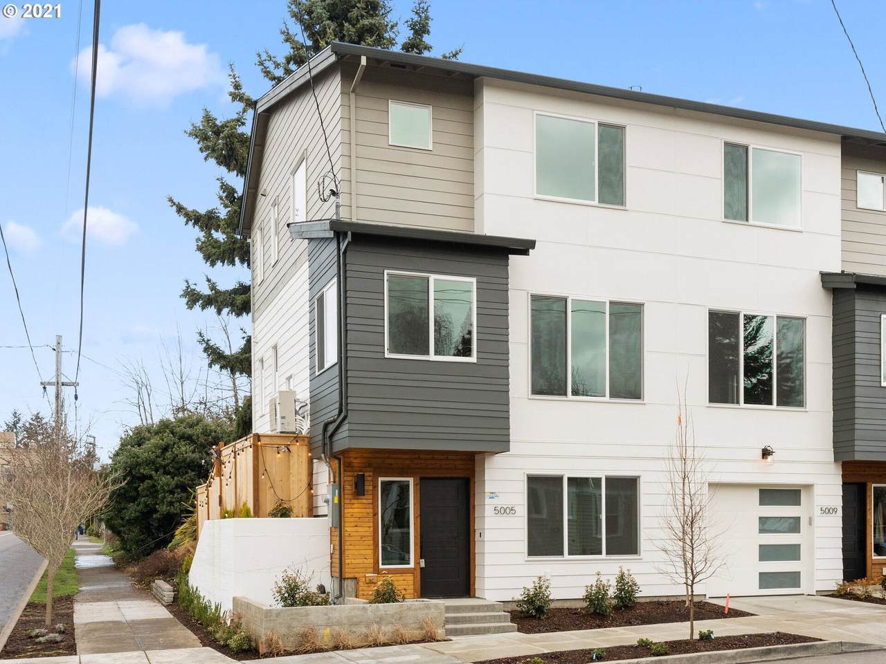 5005 Market St - Photo 1