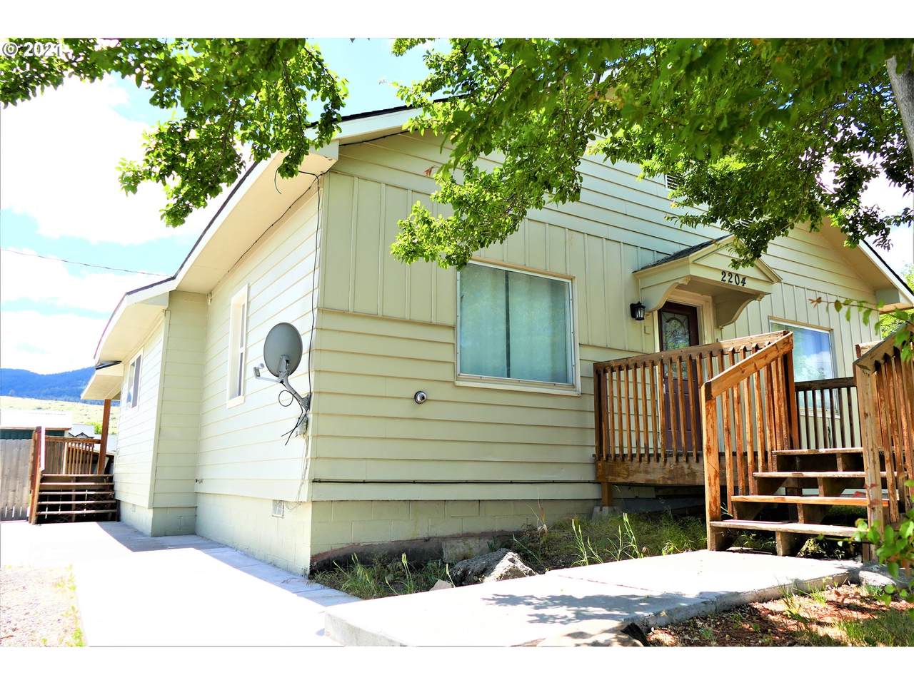 2204 Gekeler Ln - Photo 1