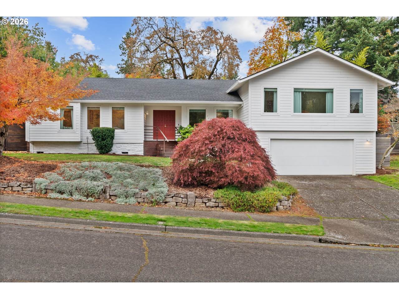 https://bt-photos.global.ssl.fastly.net/portland/1280_boomver_1_217285030-2.jpg