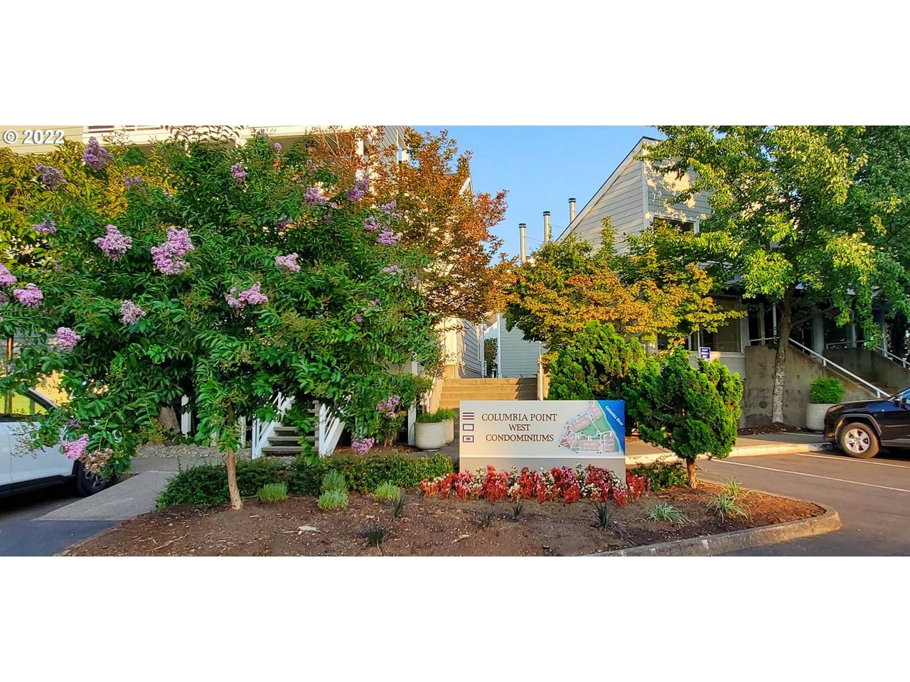 213 Hayden Bay Dr - Photo 1