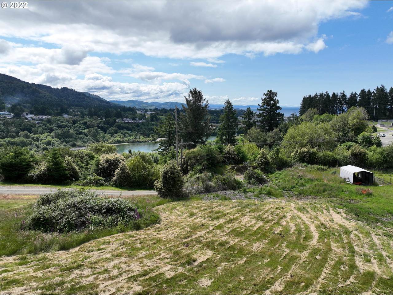 0 Lundeen - Photo 1