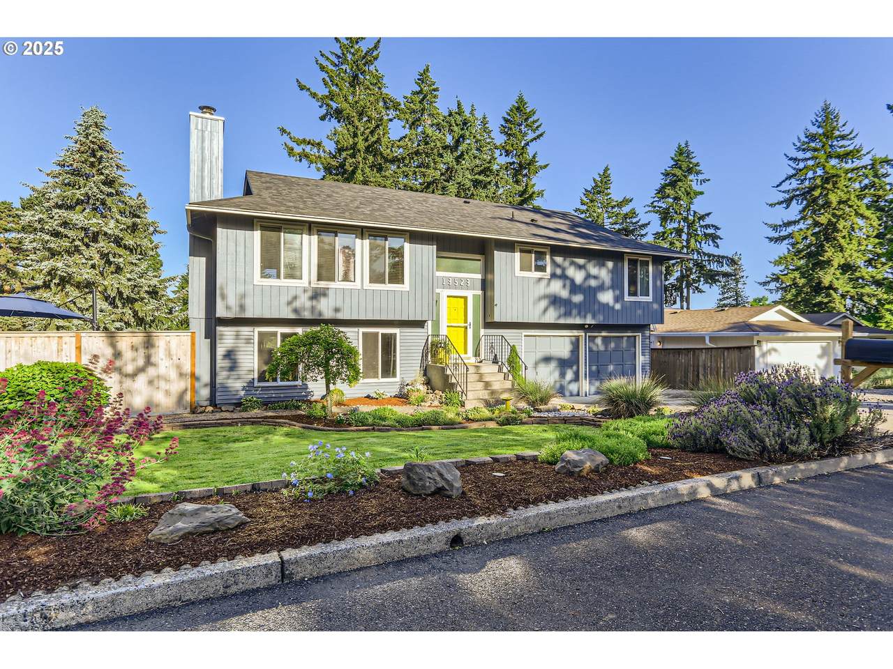 13523 Maple Ln - Photo 1