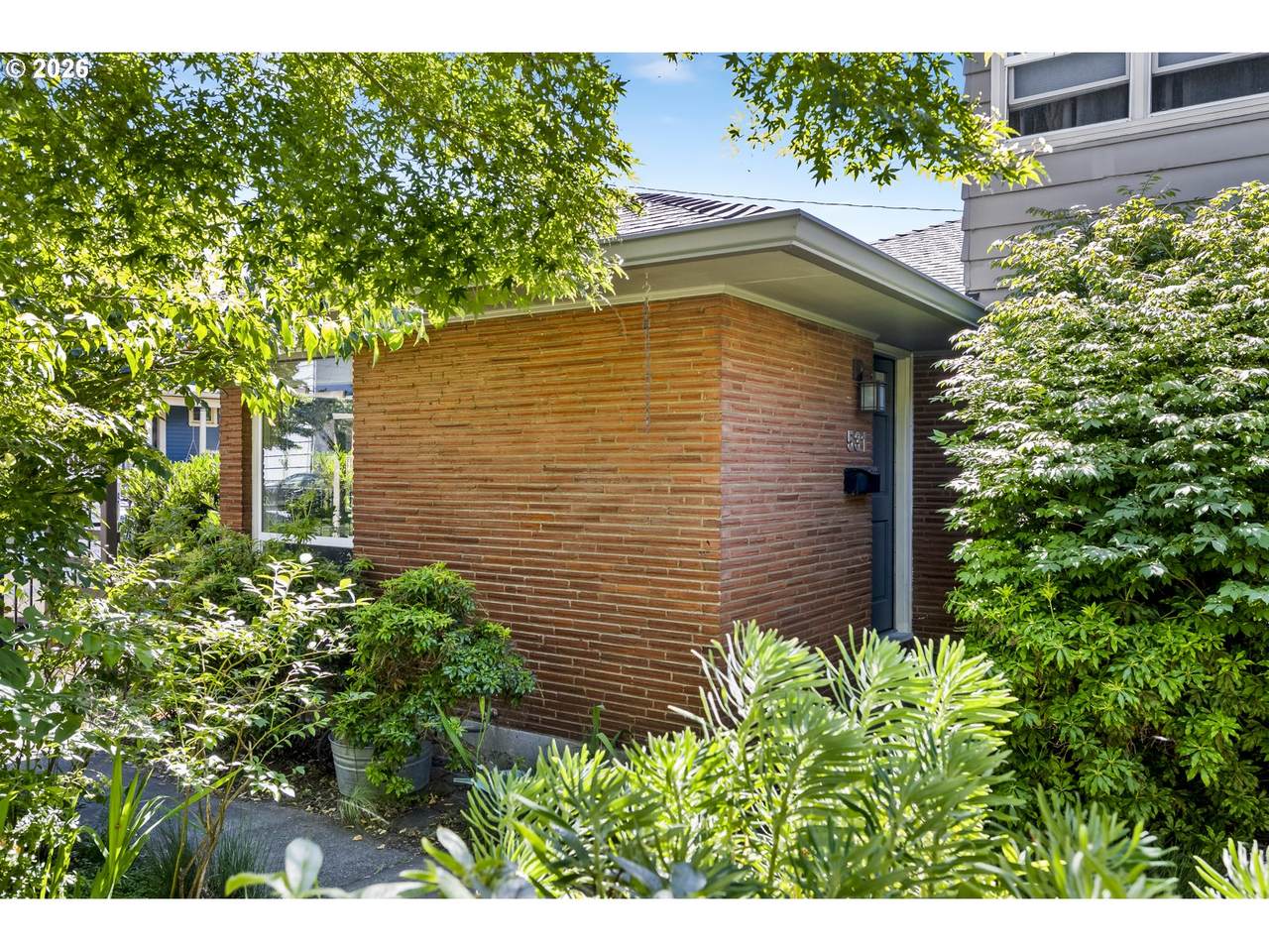 531 Church St - Photo 1
