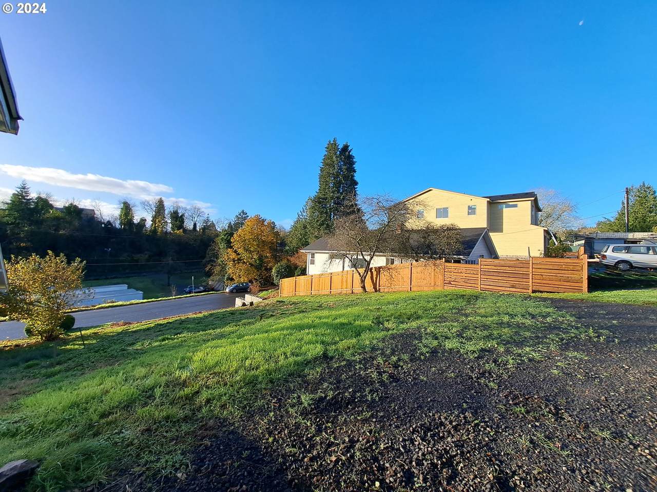 https://bt-photos.global.ssl.fastly.net/portland/1280_boomver_3_24688226-2.jpg
