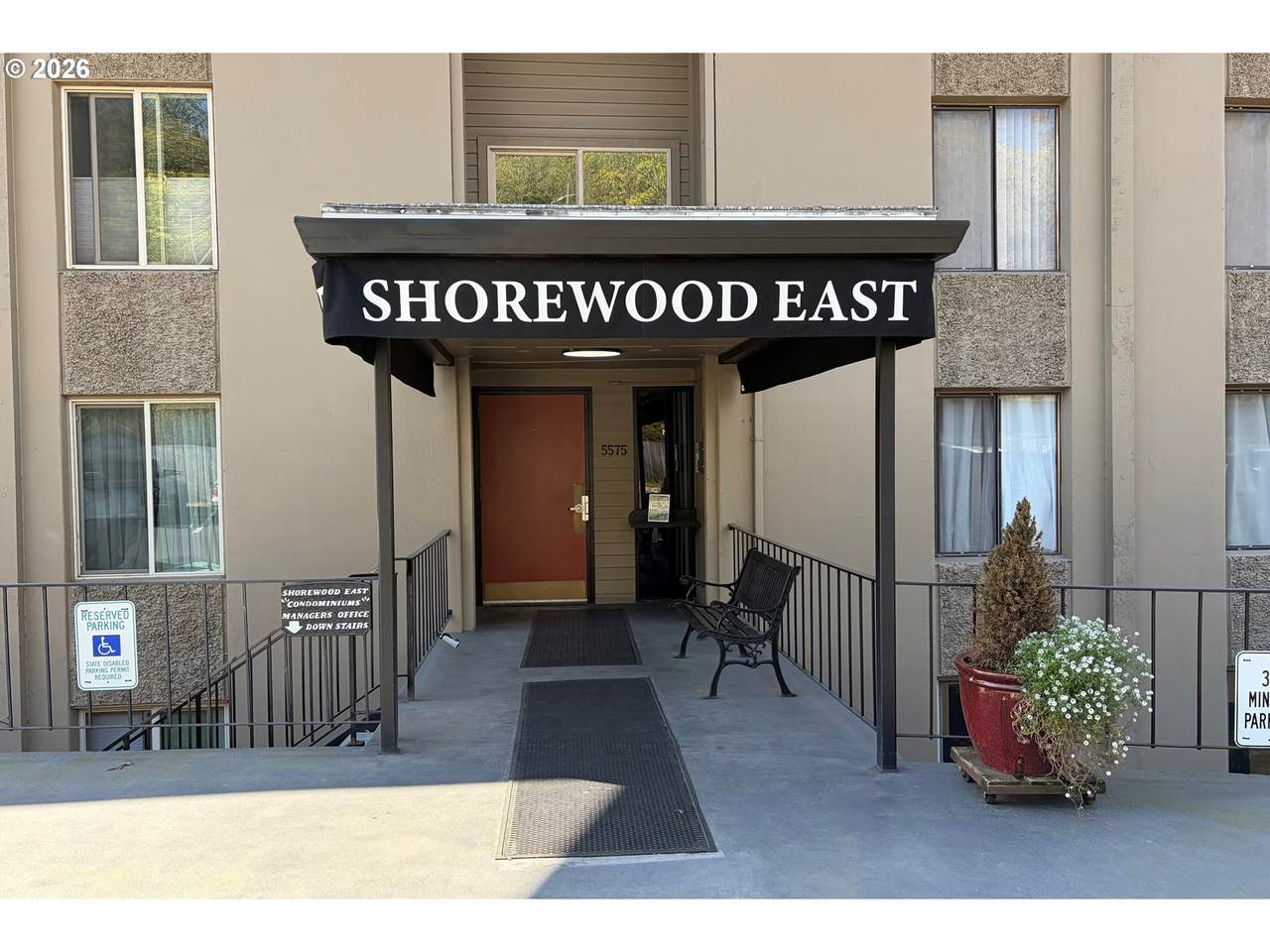 5575 Evergreen Blvd - Photo 1