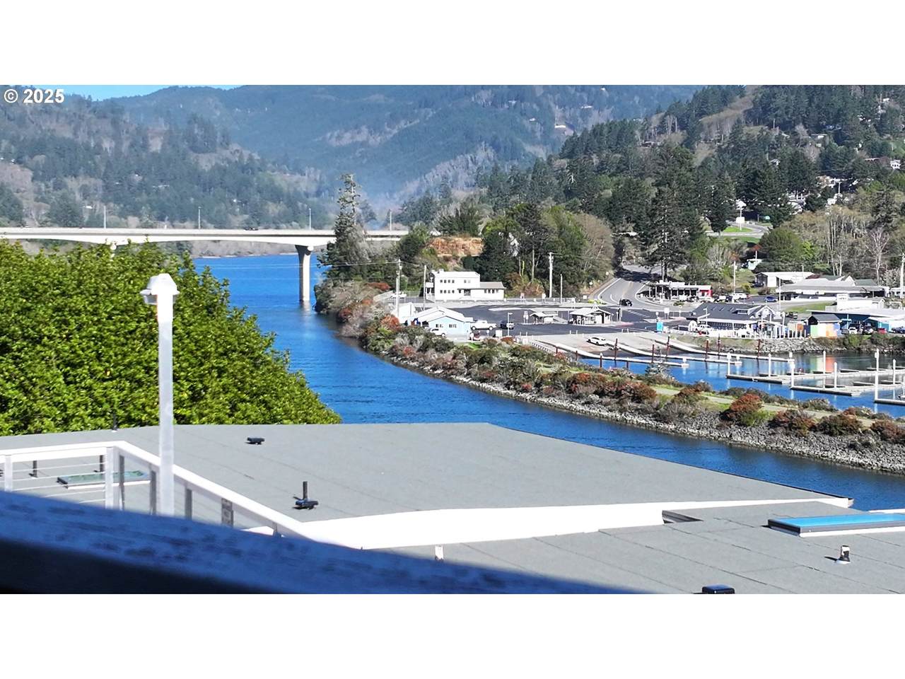 https://bt-photos.global.ssl.fastly.net/portland/1280_boomver_3_305814934-2.jpg
