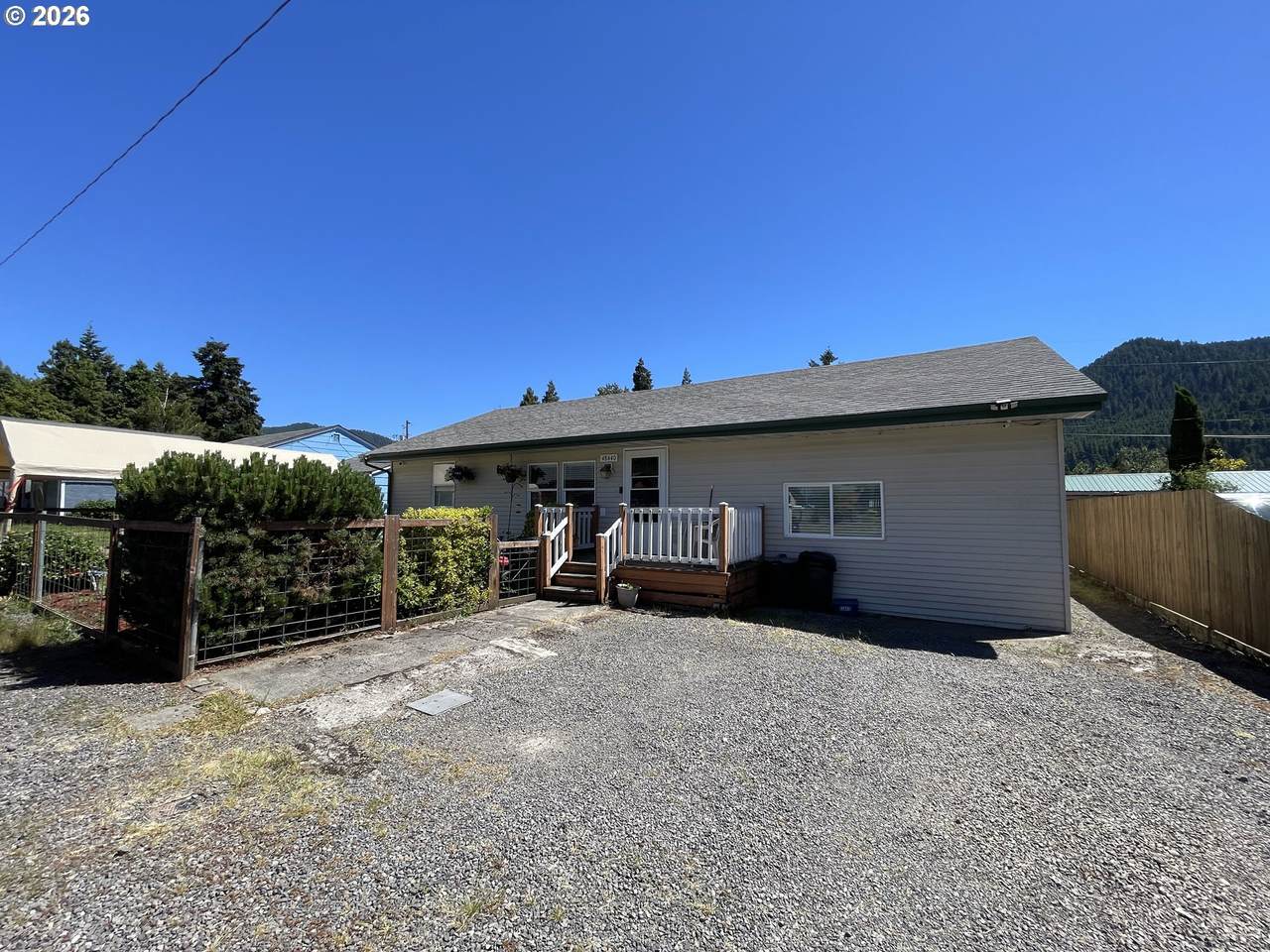 https://bt-photos.global.ssl.fastly.net/portland/1280_boomver_3_317641157-2.jpg