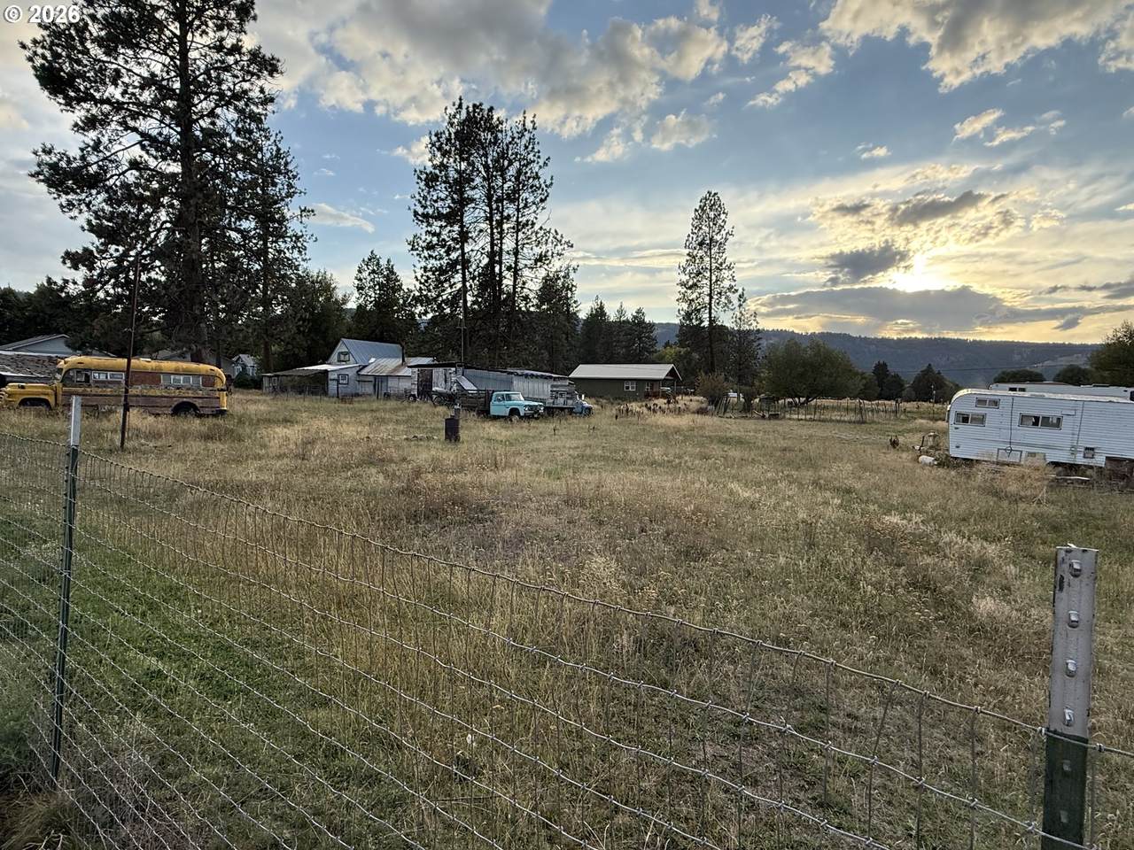 https://bt-photos.global.ssl.fastly.net/portland/1280_boomver_3_331408134-2.jpg