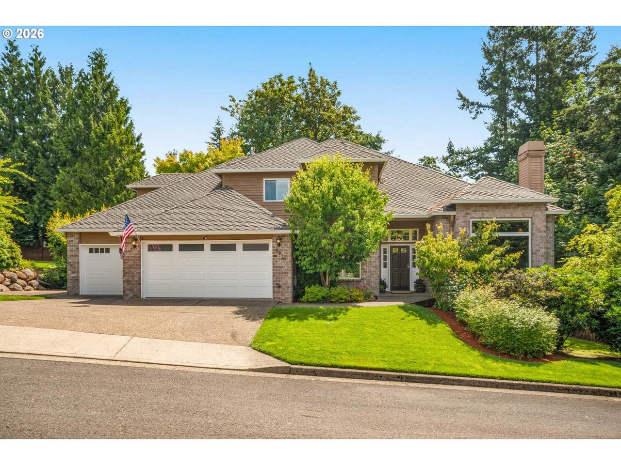 3914 Wellington Pl - Photo 1
