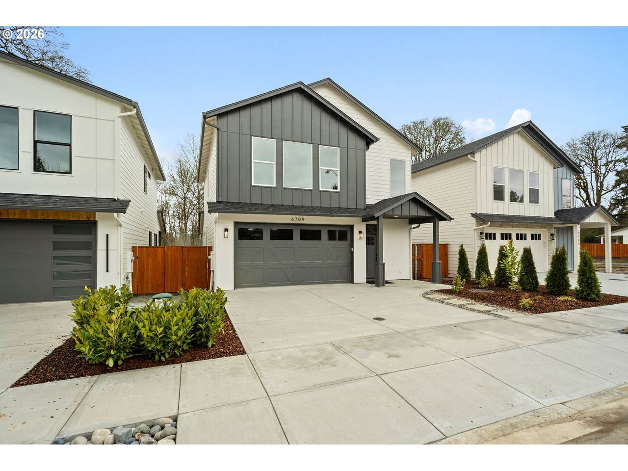 6709 27TH Pl - Photo 1