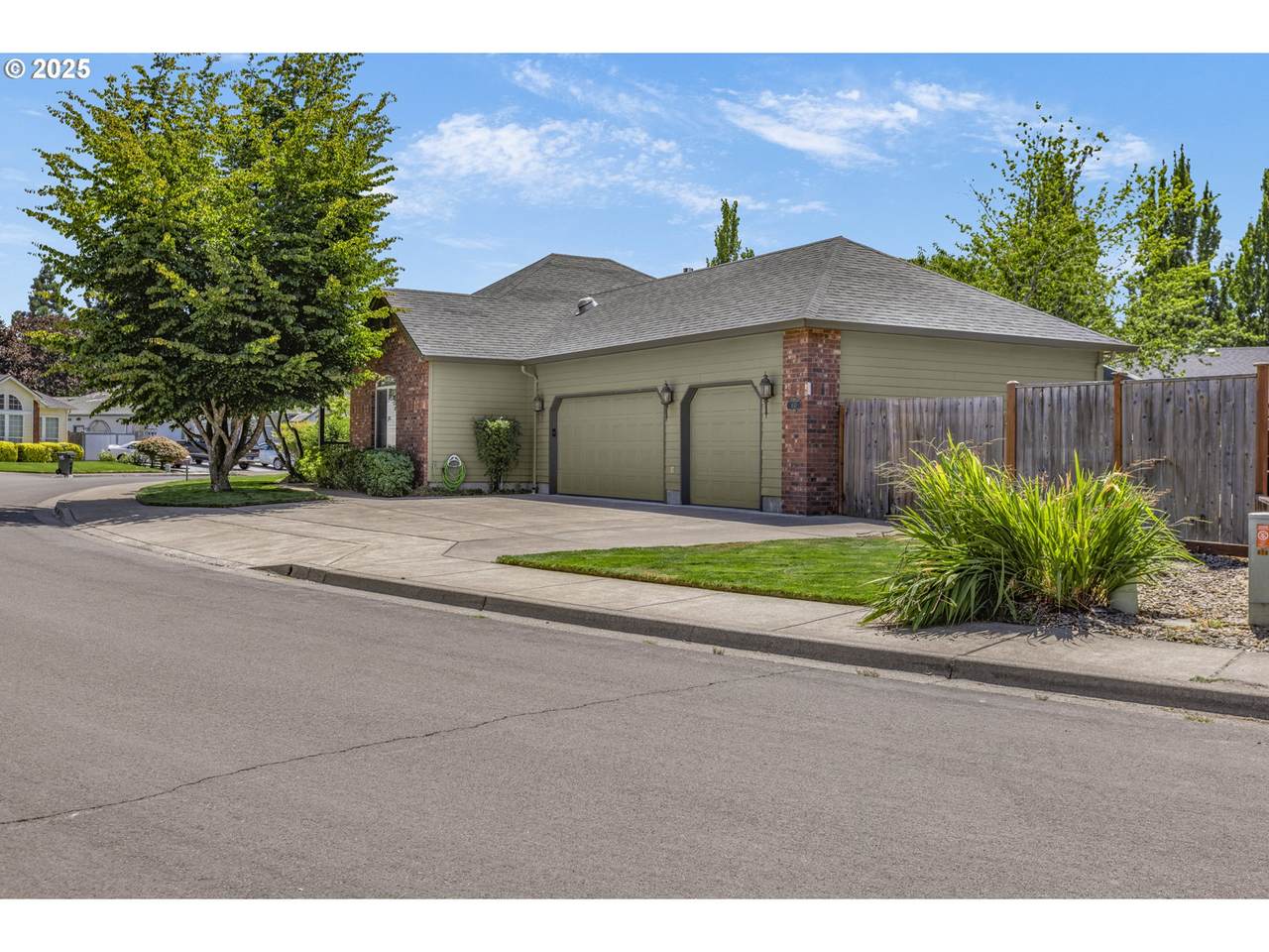 830 Impala Ave - Photo 1