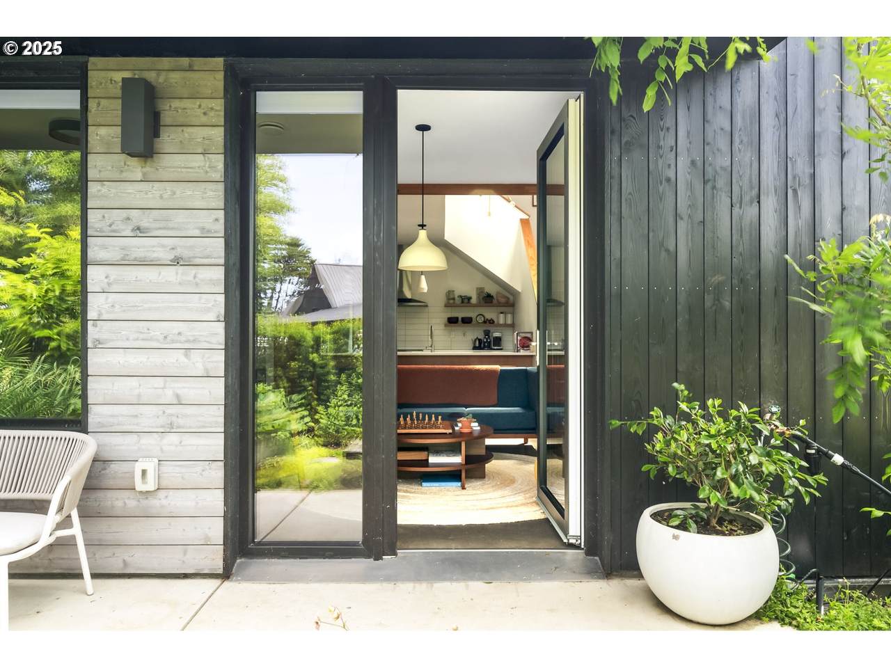 4889 Going St - Photo 1