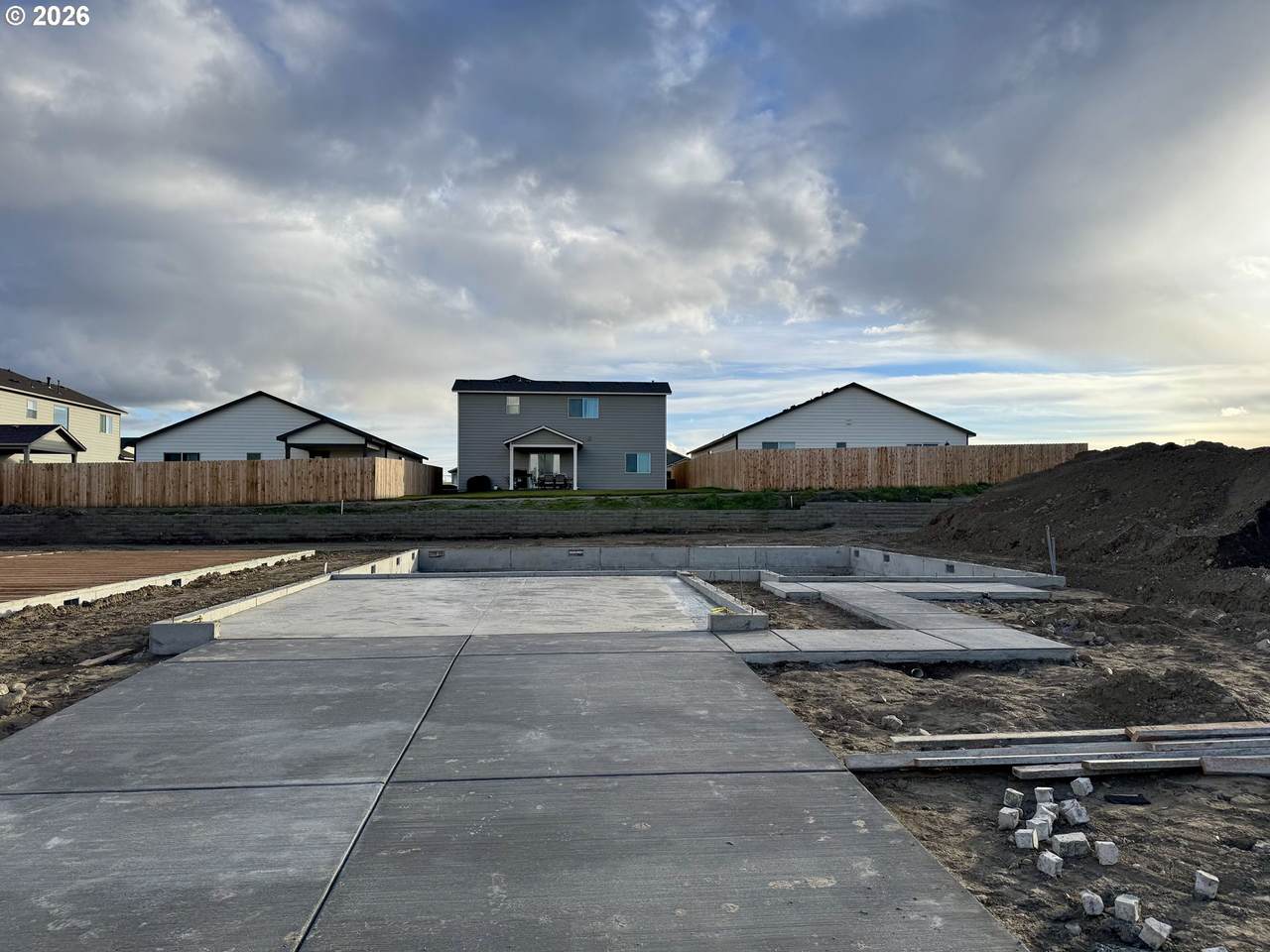 580 Arthur St - Photo 1