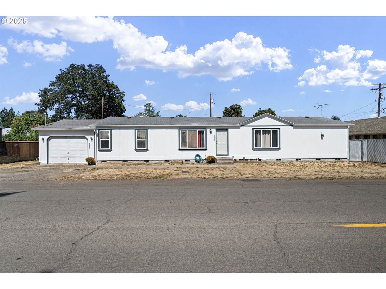 25017 Dunham Ave - Photo 1