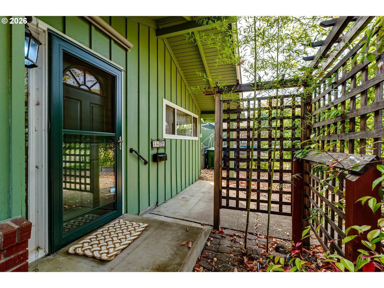 https://bt-photos.global.ssl.fastly.net/portland/1280_boomver_3_448900418-2.jpg