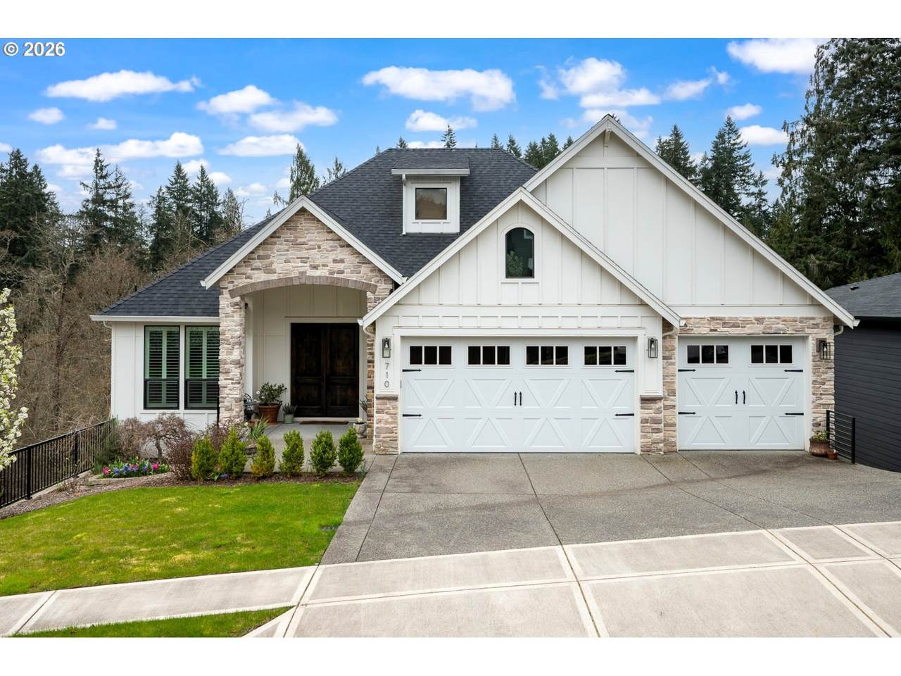 710 19TH Pl - Photo 1