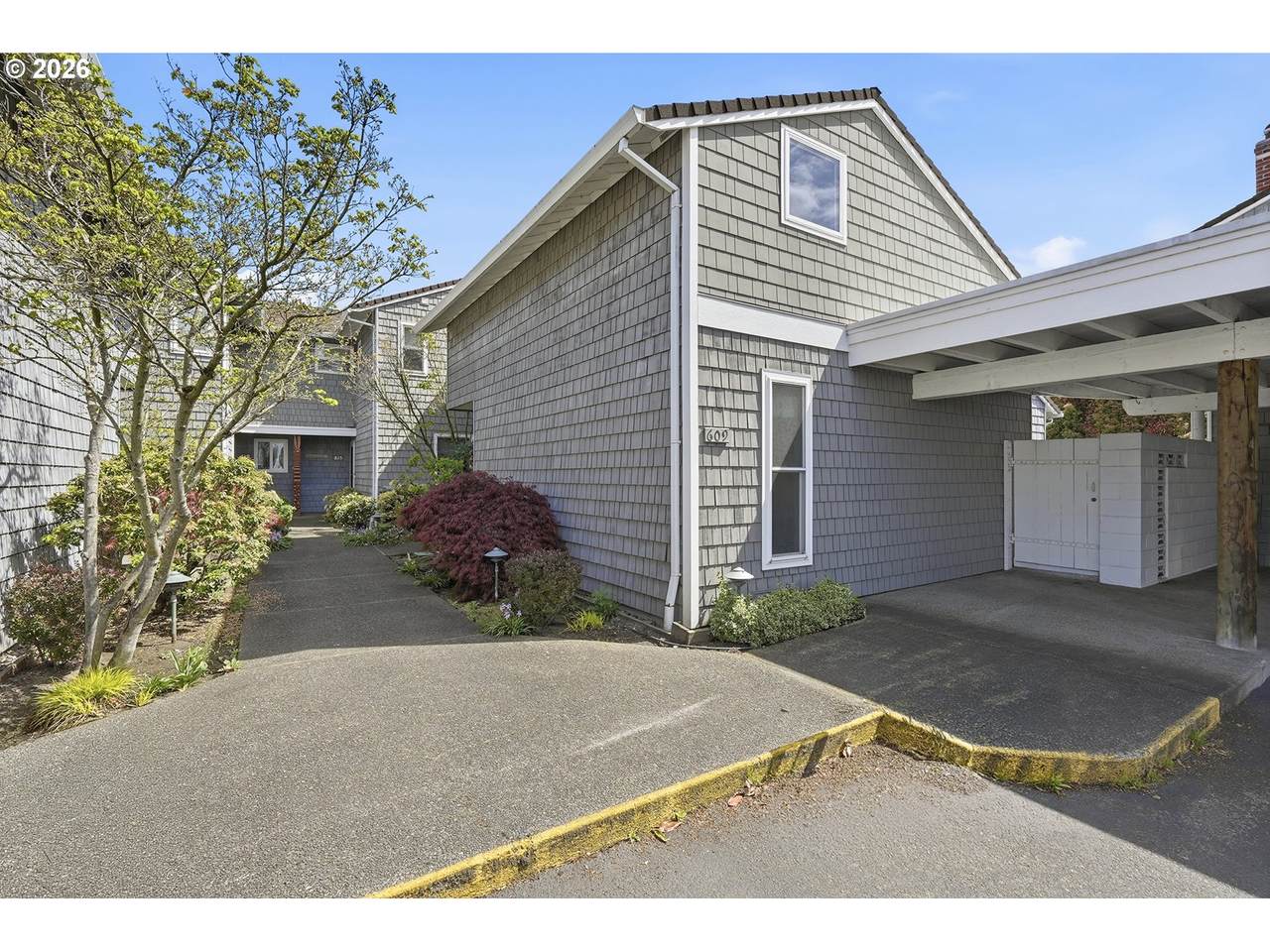 https://bt-photos.global.ssl.fastly.net/portland/1280_boomver_3_532679004-2.jpg