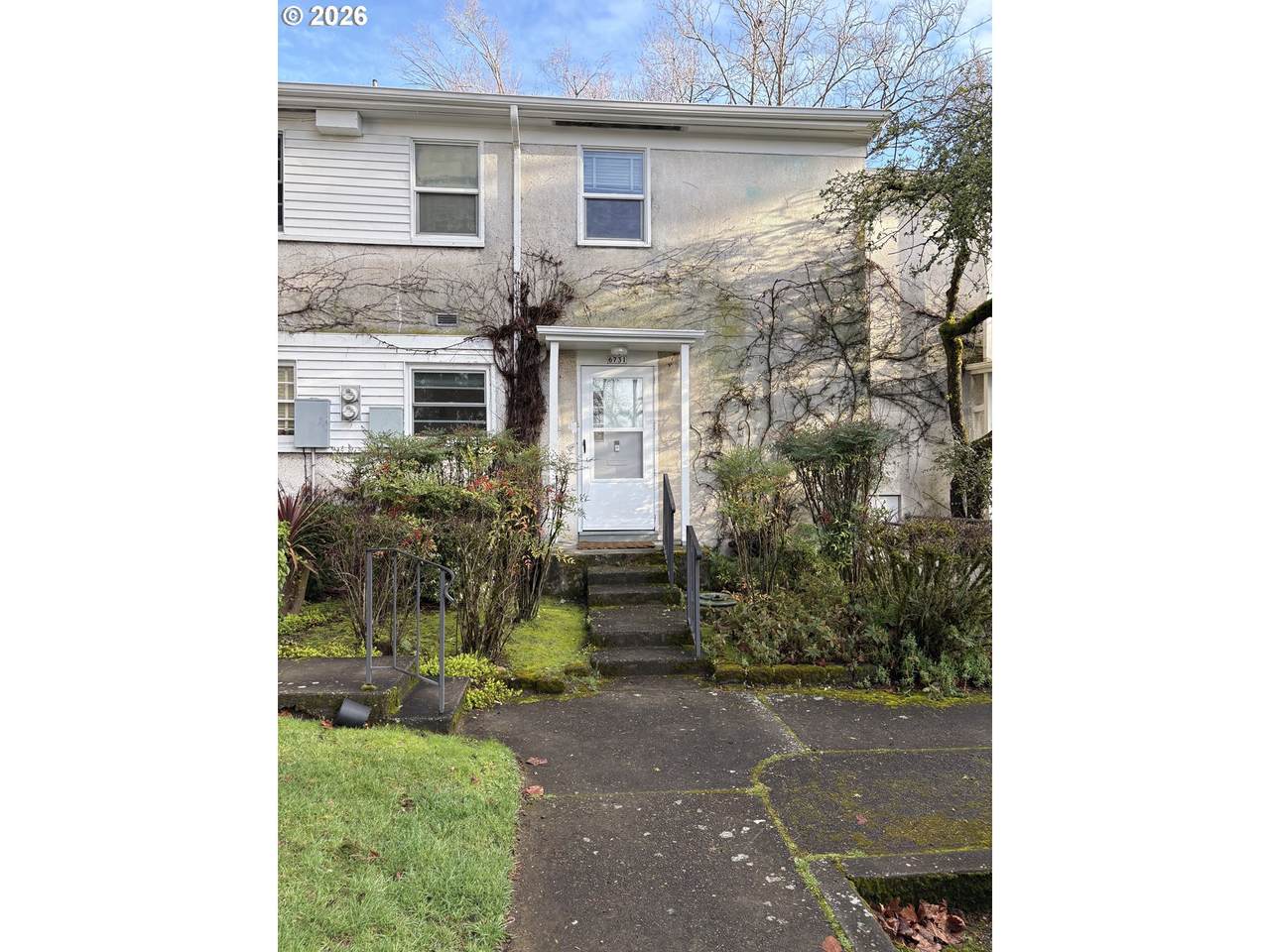 6731 Broadway St - Photo 1