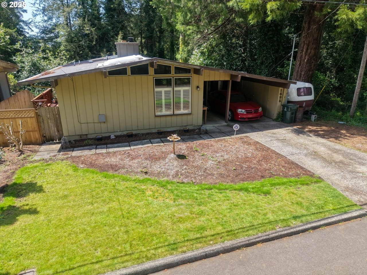 1695 17TH St - Photo 1