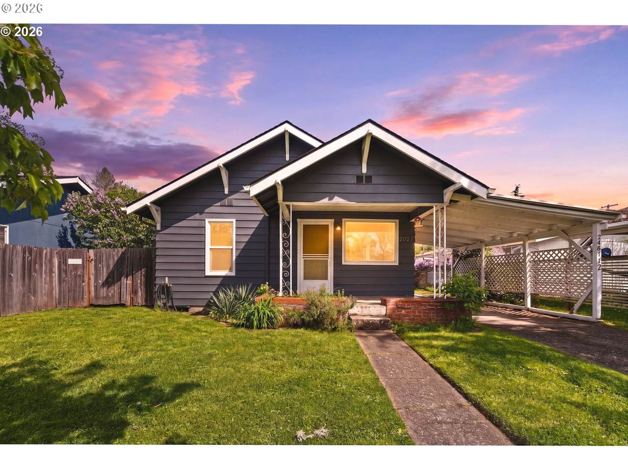 2421 Kincaid St - Photo 1